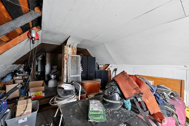 1125 N Tower Avenue, Centralia, WA 98531