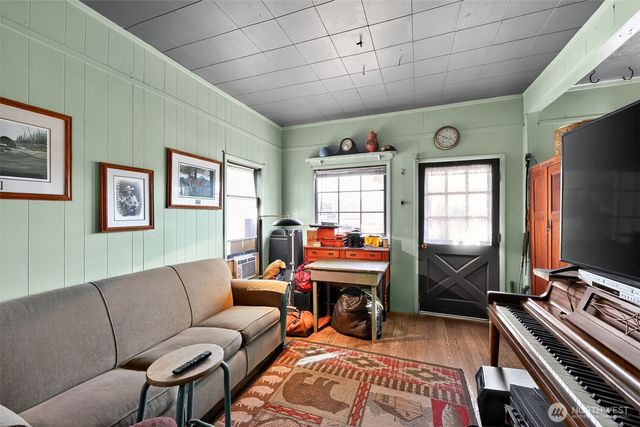 1125 N Tower Avenue, Centralia, WA 98531