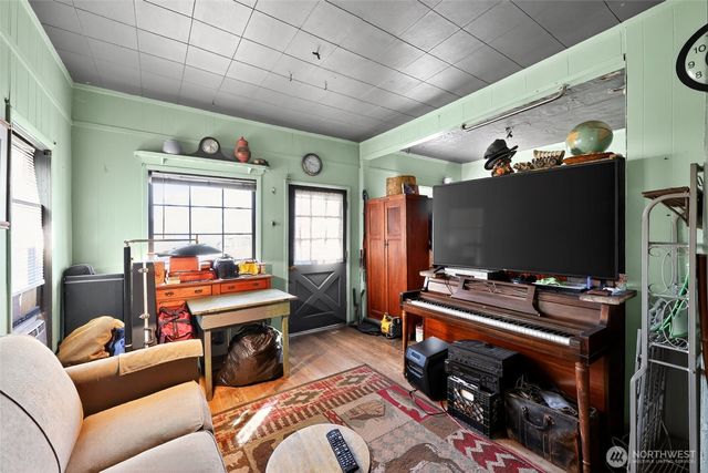 1125 N Tower Avenue, Centralia, WA 98531