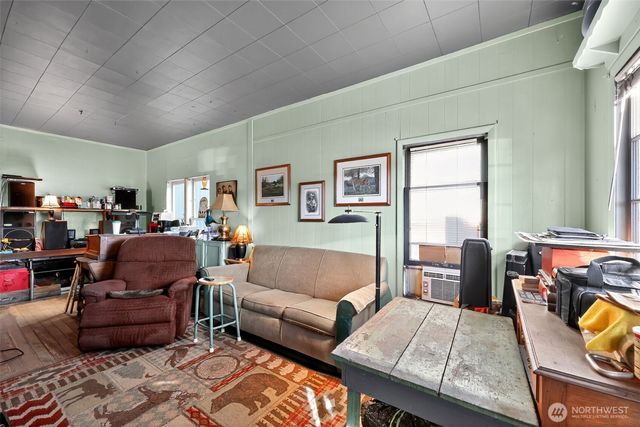 1125 N Tower Avenue, Centralia, WA 98531