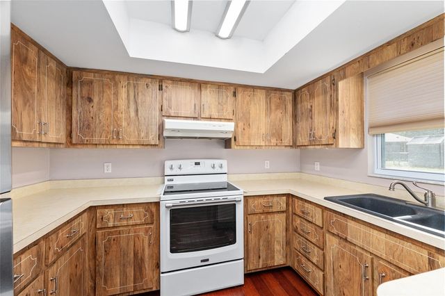 10890 SE 73RD COURT, Belleview, FL 34420