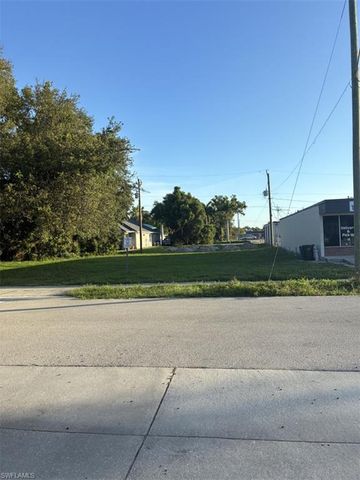 1925 Suwanee AVE, Fort Myers, FL 33901