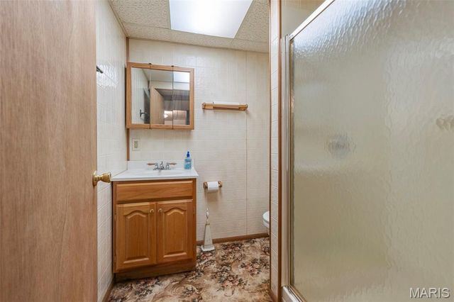 910 Cheri Heights Court, Ferguson, MO 63135