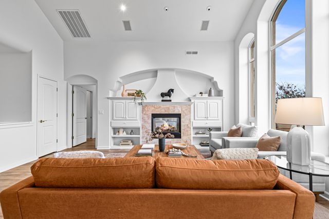 517 Lakota Way, Ashland, OR 97520