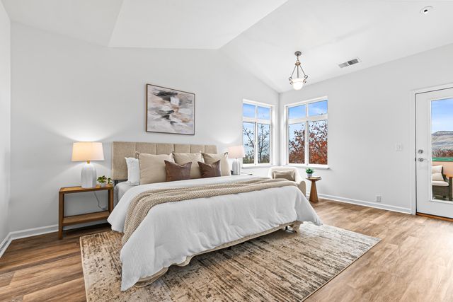 517 Lakota Way, Ashland, OR 97520