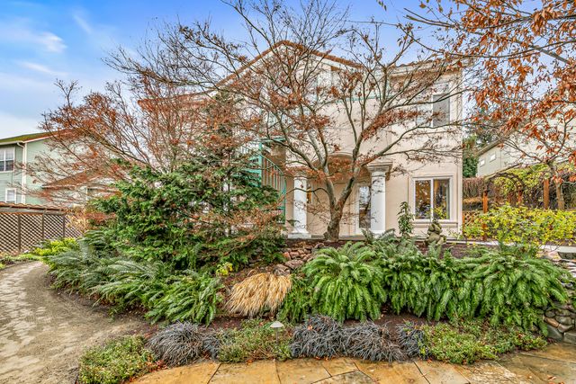 517 Lakota Way, Ashland, OR 97520