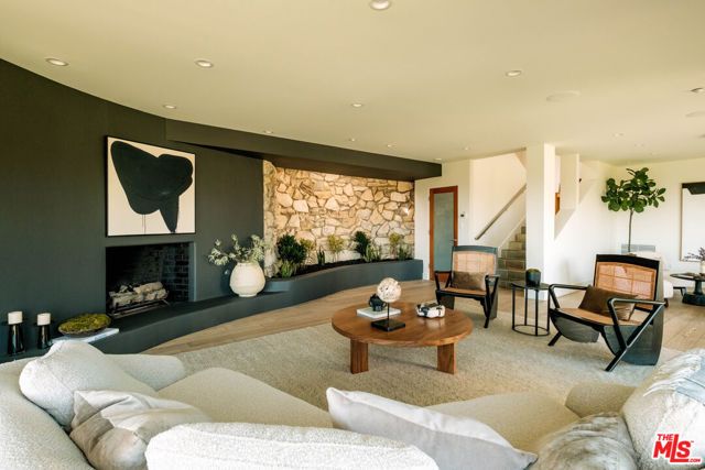 1185 Loma Linda Drive, Beverly Hills, CA 90210