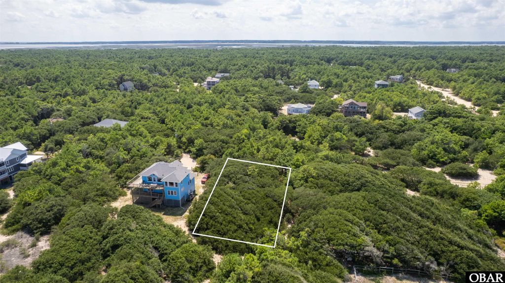 Image 7 of property listing at 2317 Sandpiper Road Lot #21, Corolla, NC 27927