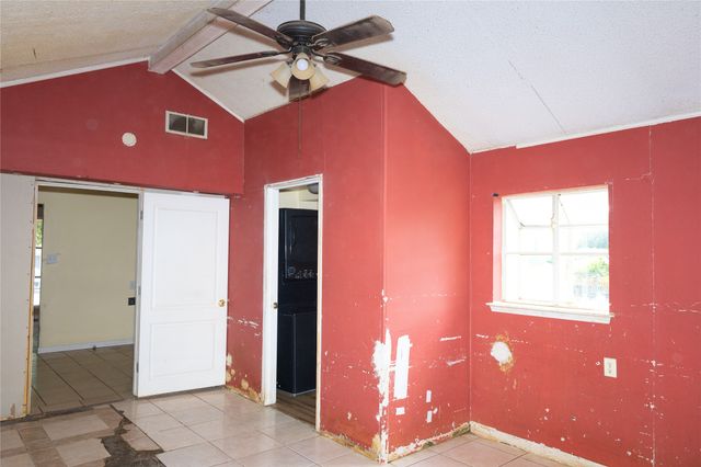 8101 Julie Avenue, Fort Worth, TX 76116