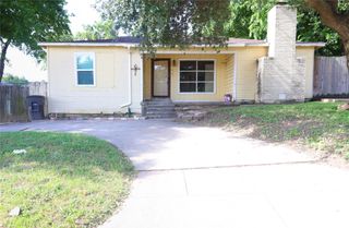 8101 Julie Avenue, Fort Worth, TX 76116