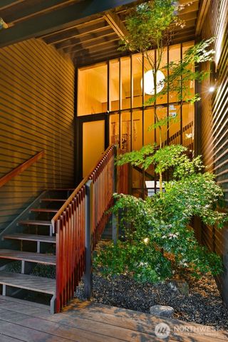 16720 15th Avenue NW, Shoreline, WA 98177