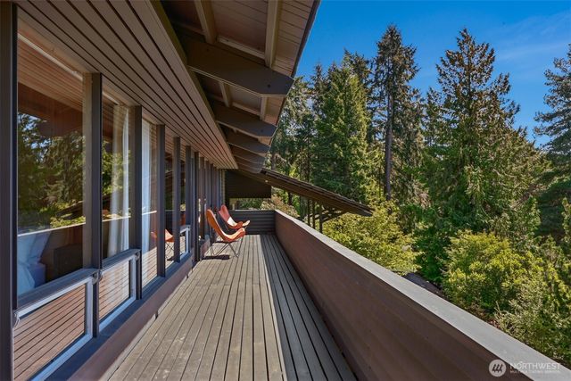 16720 15th Avenue NW, Shoreline, WA 98177