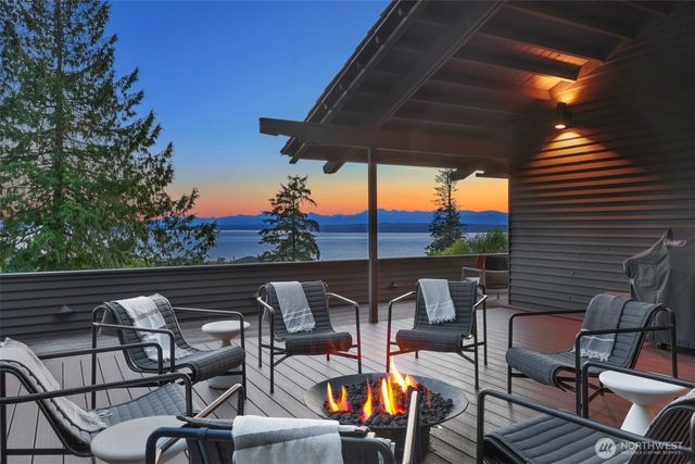 16720 15th Avenue NW, Shoreline, WA 98177