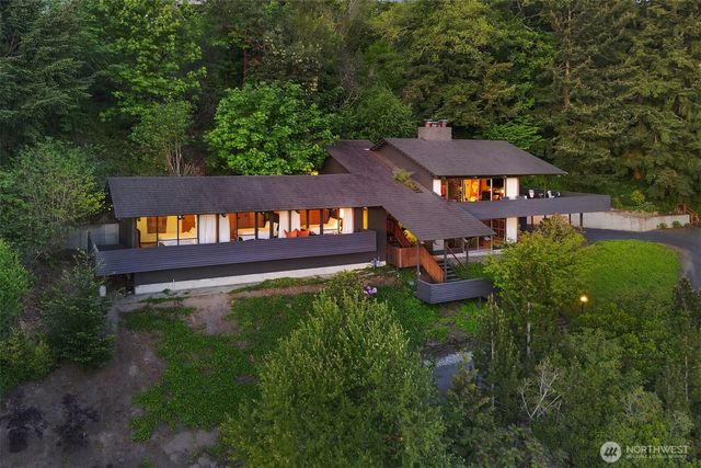 16720 15th Avenue NW, Shoreline, WA 98177