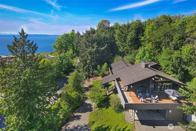 16720 15th Avenue NW, Shoreline, WA 98177