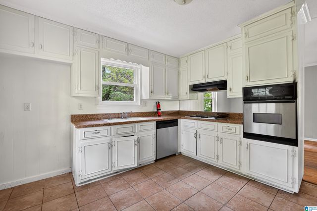 336 SUN VALLEY ROAD, Center Point, AL 35215