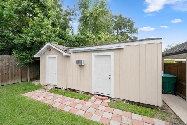 113 Oakwood Dr, Denham Springs, LA 70726