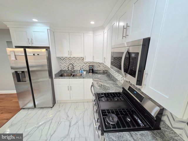 5206 12TH ST NE, Washington, DC 20011