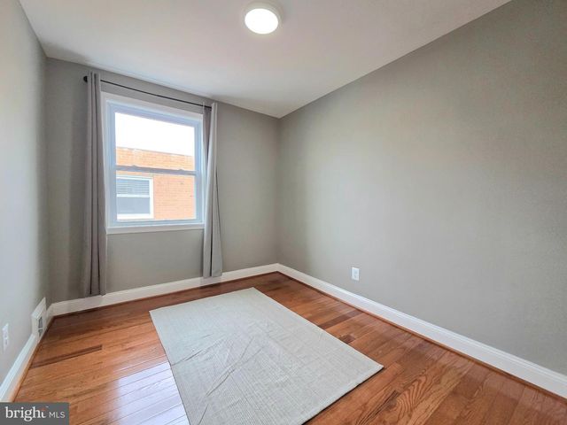 5206 12TH ST NE, Washington, DC 20011