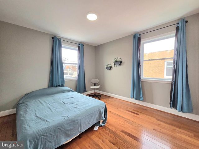 5206 12TH ST NE, Washington, DC 20011