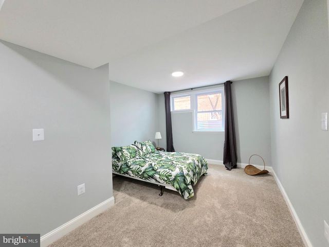 5206 12TH ST NE, Washington, DC 20011