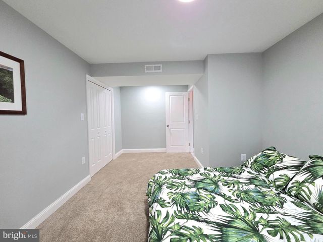 5206 12TH ST NE, Washington, DC 20011