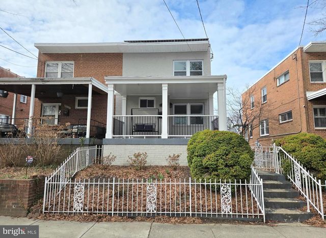 5206 12TH ST NE, Washington, DC 20011