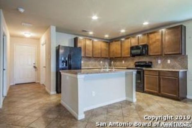 8706 Joshua Tree, Converse, TX 78109