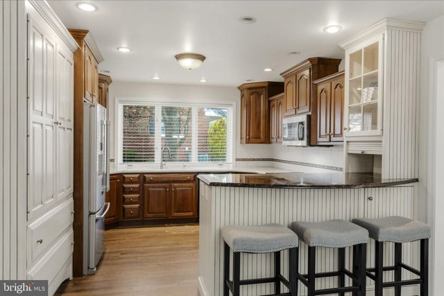 193 S SHIRK RD, New Holland, PA 17557