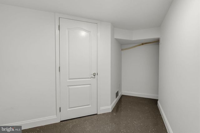 193 S SHIRK RD, New Holland, PA 17557