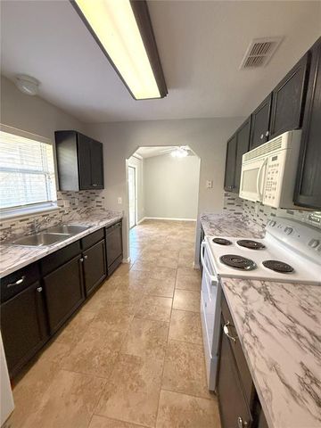 73 FIR DRIVE, Ocala, FL 34472