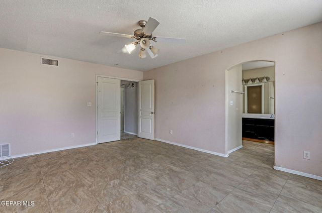 6279 VIALE DEL SOL Avenue, El Paso, TX 79932