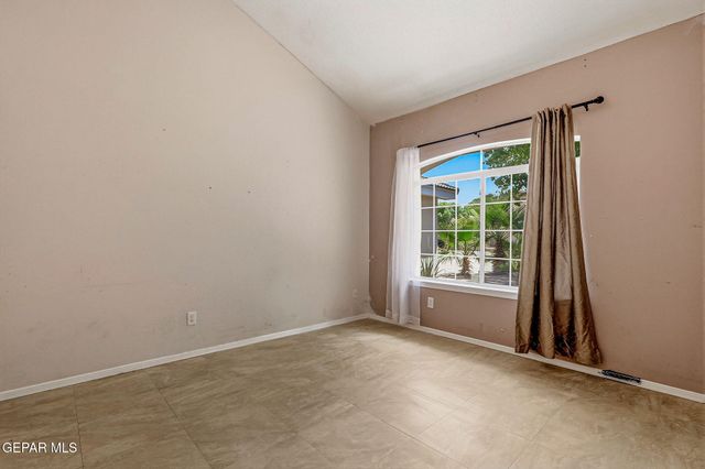 6279 VIALE DEL SOL Avenue, El Paso, TX 79932