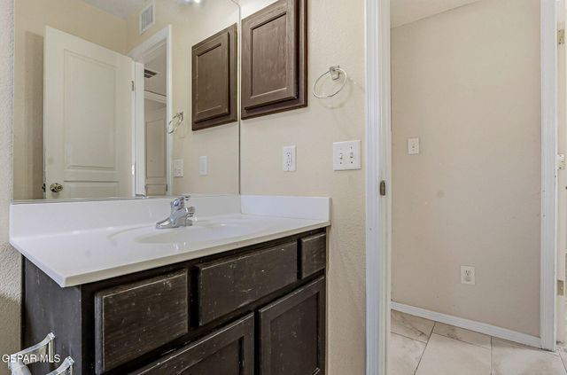 6279 VIALE DEL SOL Avenue, El Paso, TX 79932