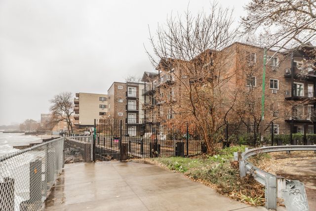 1321 W BIRCHWOOD Avenue 309, Chicago, IL 60626