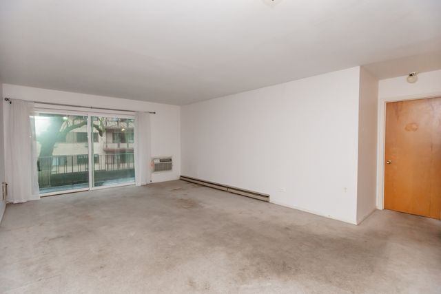 1321 W BIRCHWOOD Avenue 309, Chicago, IL 60626