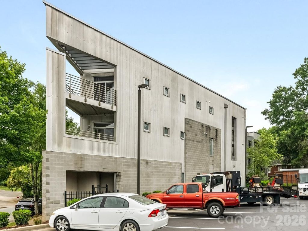 1600 Fulton Avenue 206, Charlotte, NC 28205