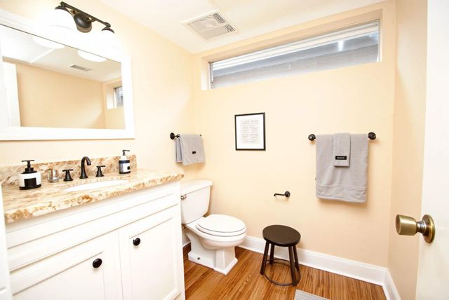 738 Country Place Drive Drive C, Houston, TX 77079