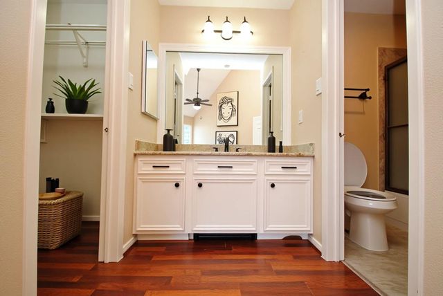 738 Country Place Drive Drive C, Houston, TX 77079