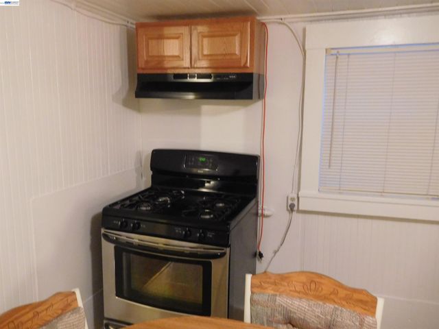 1540 Orchard Ave, San Leandro, CA 94577