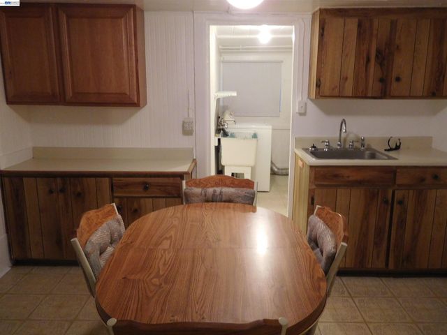 1540 Orchard Ave, San Leandro, CA 94577