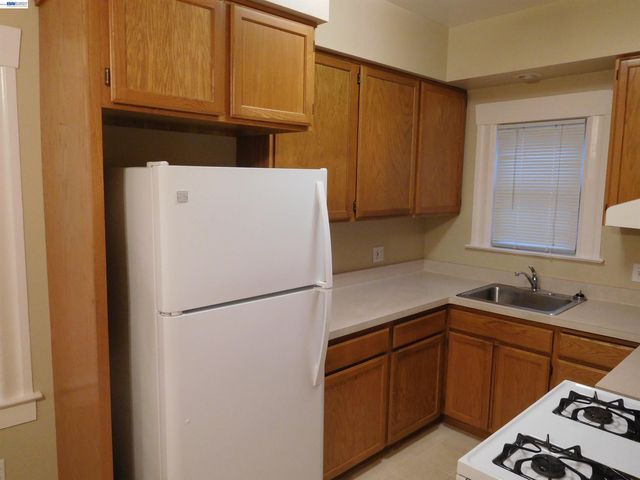 1540 Orchard Ave, San Leandro, CA 94577
