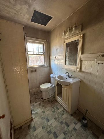 4247 SW 13TH Avenue, Amarillo, TX 79106