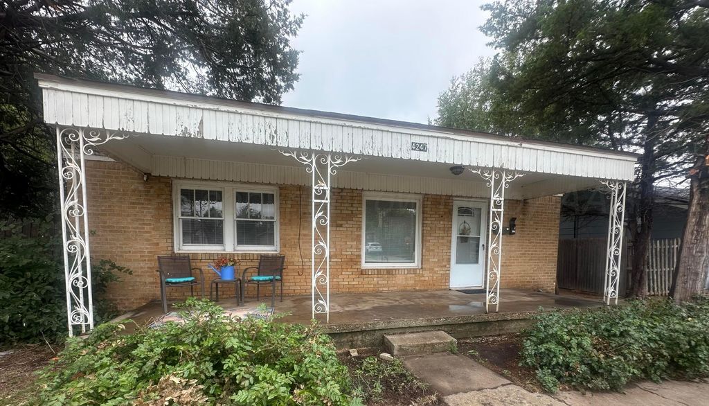 4247 SW 13TH Avenue, Amarillo, TX 79106