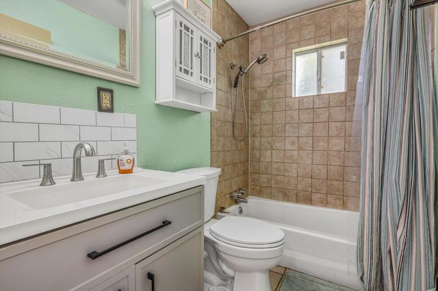 121 5th Street, Brazoria, TX 77422