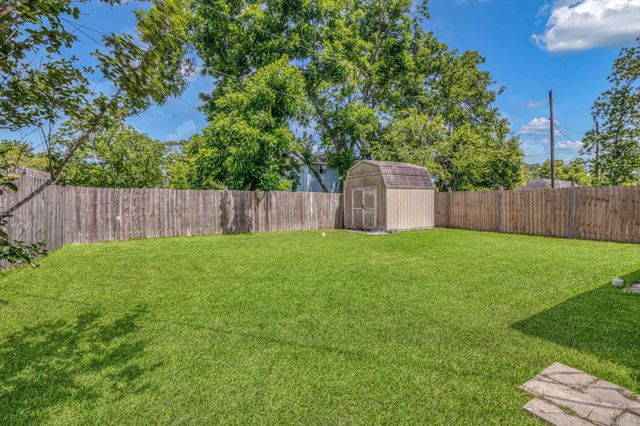 121 5th Street, Brazoria, TX 77422