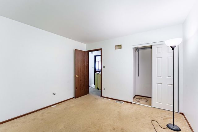 12836 S Apple Lane, Alsip, IL 60803
