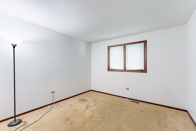 12836 S Apple Lane, Alsip, IL 60803