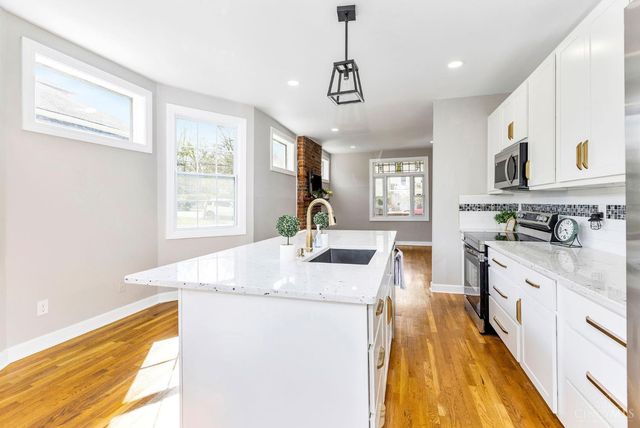 436 Hawthorne Avenue, Cincinnati, OH 45205