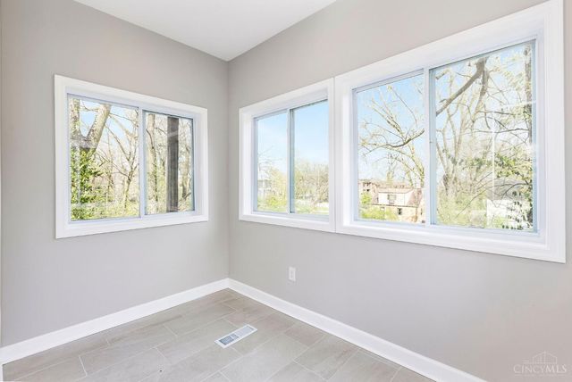 436 Hawthorne Avenue, Cincinnati, OH 45205
